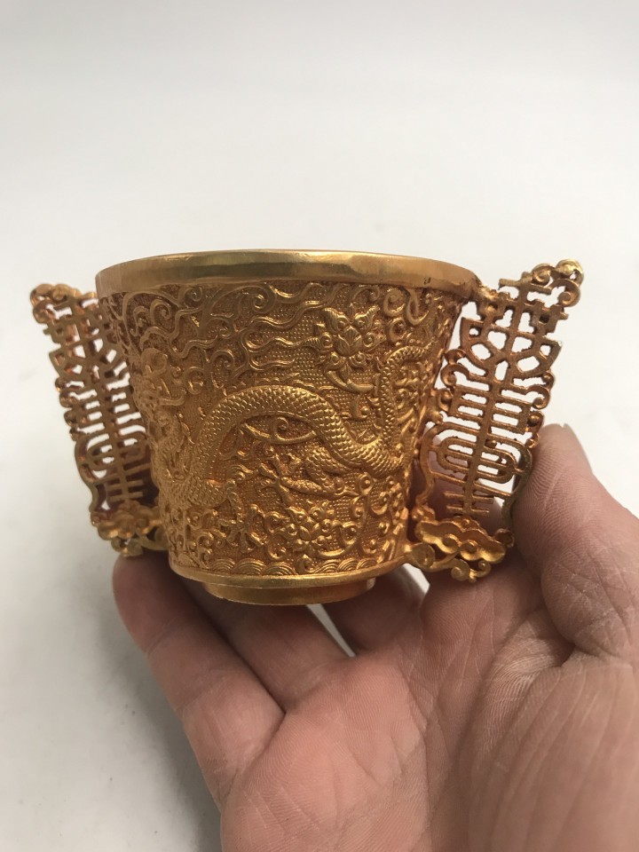 Collectible Vintage Wine - Винтажная коллекционная антикварная статуэтка: позолоченная бронзовая