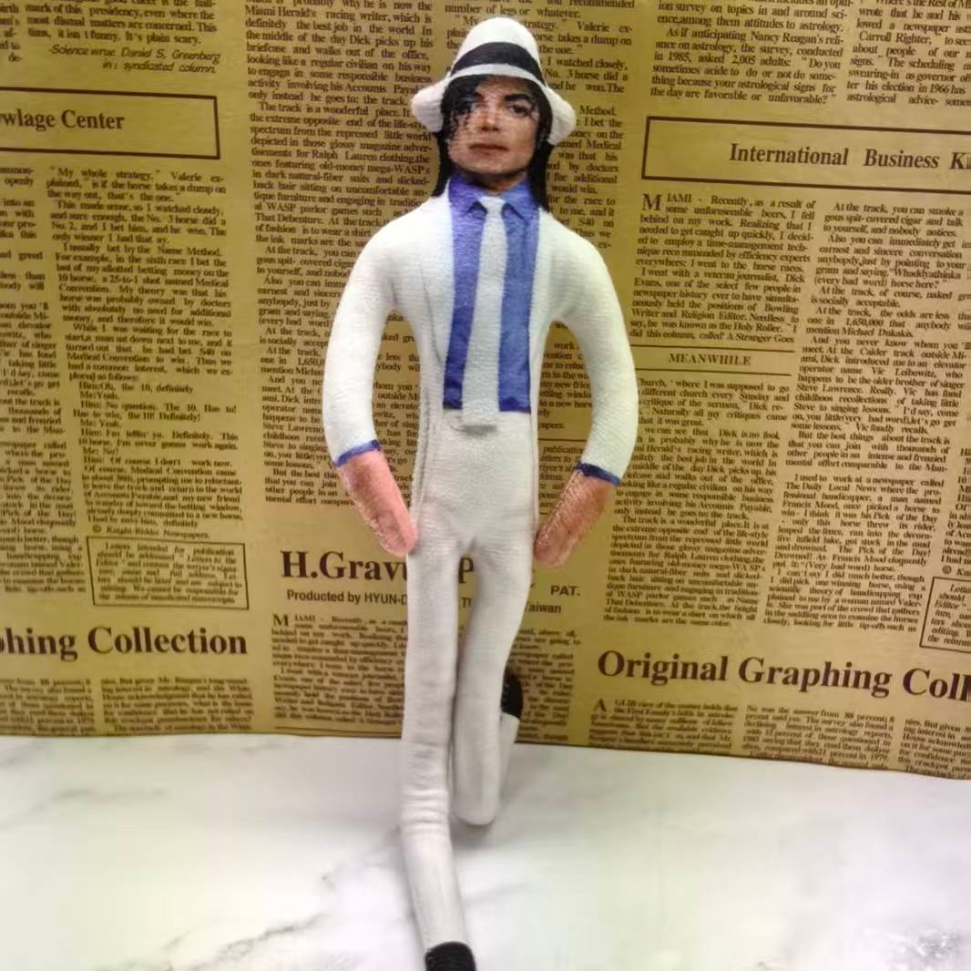 Винтажная плюшевая кукла-рекви – обзор и цена Vintage Collectible Figures