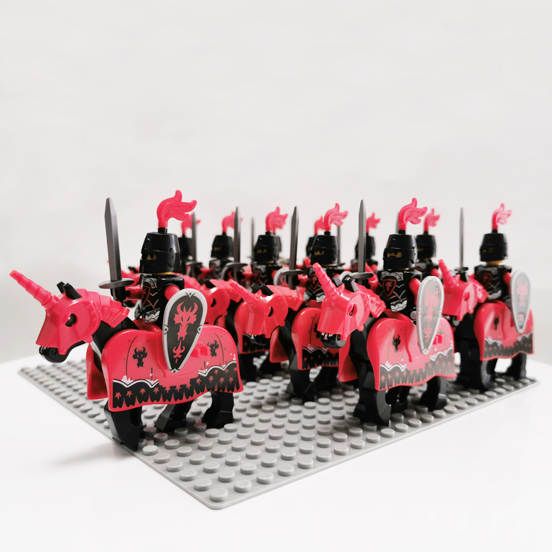 Винтажный Сокол средневекового – обзор и цена Vintage Collectible Figures